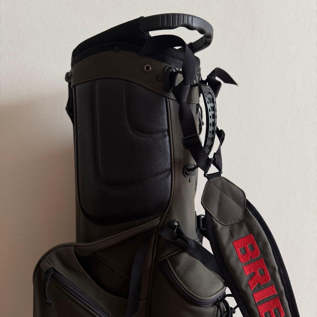 ブリーフィング　キャディバッグ　ショルダー式　スタンド式　軽量　チャコールグレー
