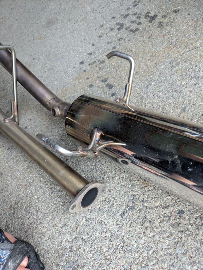 ハイゼットトラックS211Pシングル出しマフラー