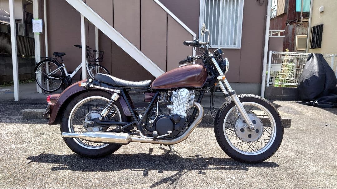YAMAHA　SR400用　リアフェンダー　シックデザイン　「クラシックフェン…