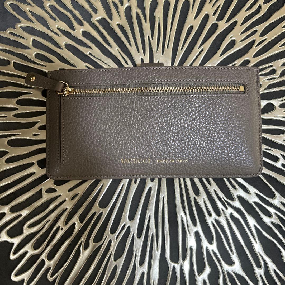 IACUCCI アバ　ロングウォレット