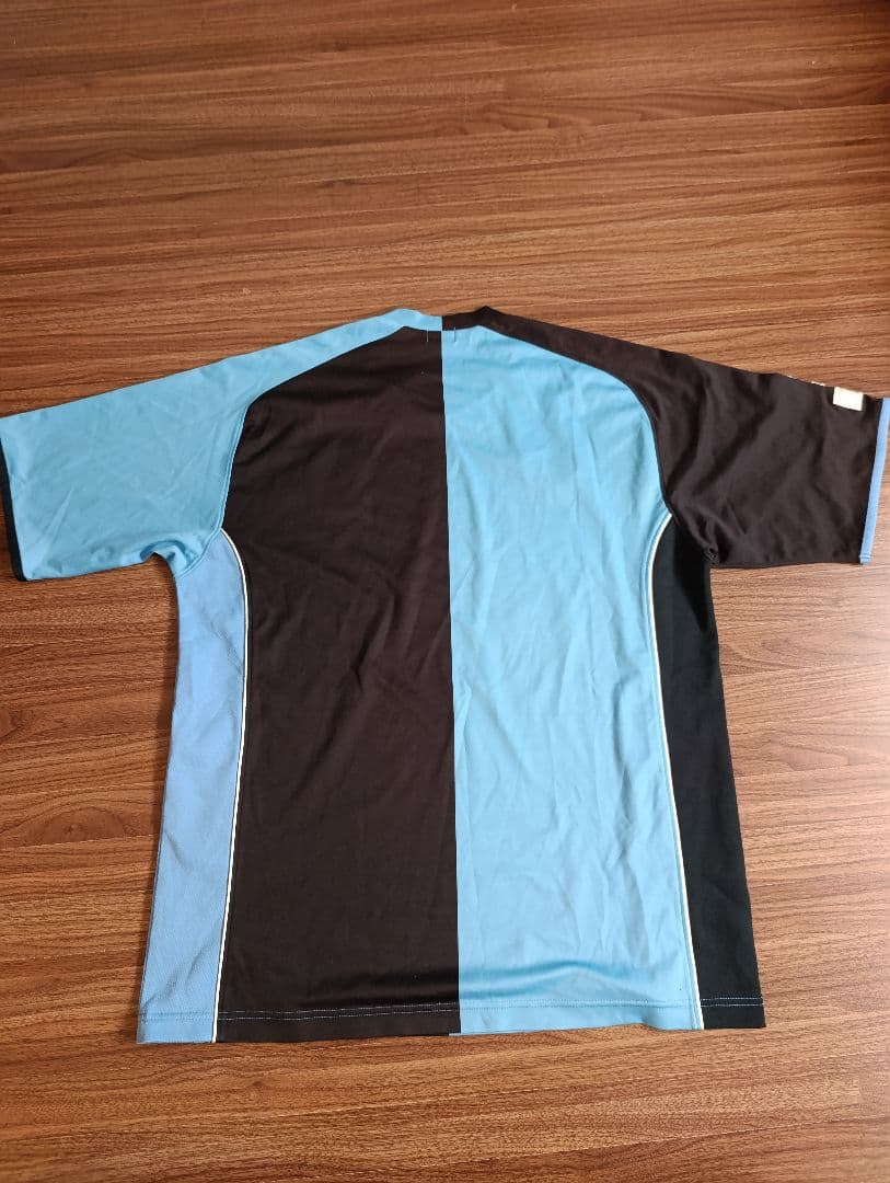 川崎フロンターレ　2004年 ユニフォーム