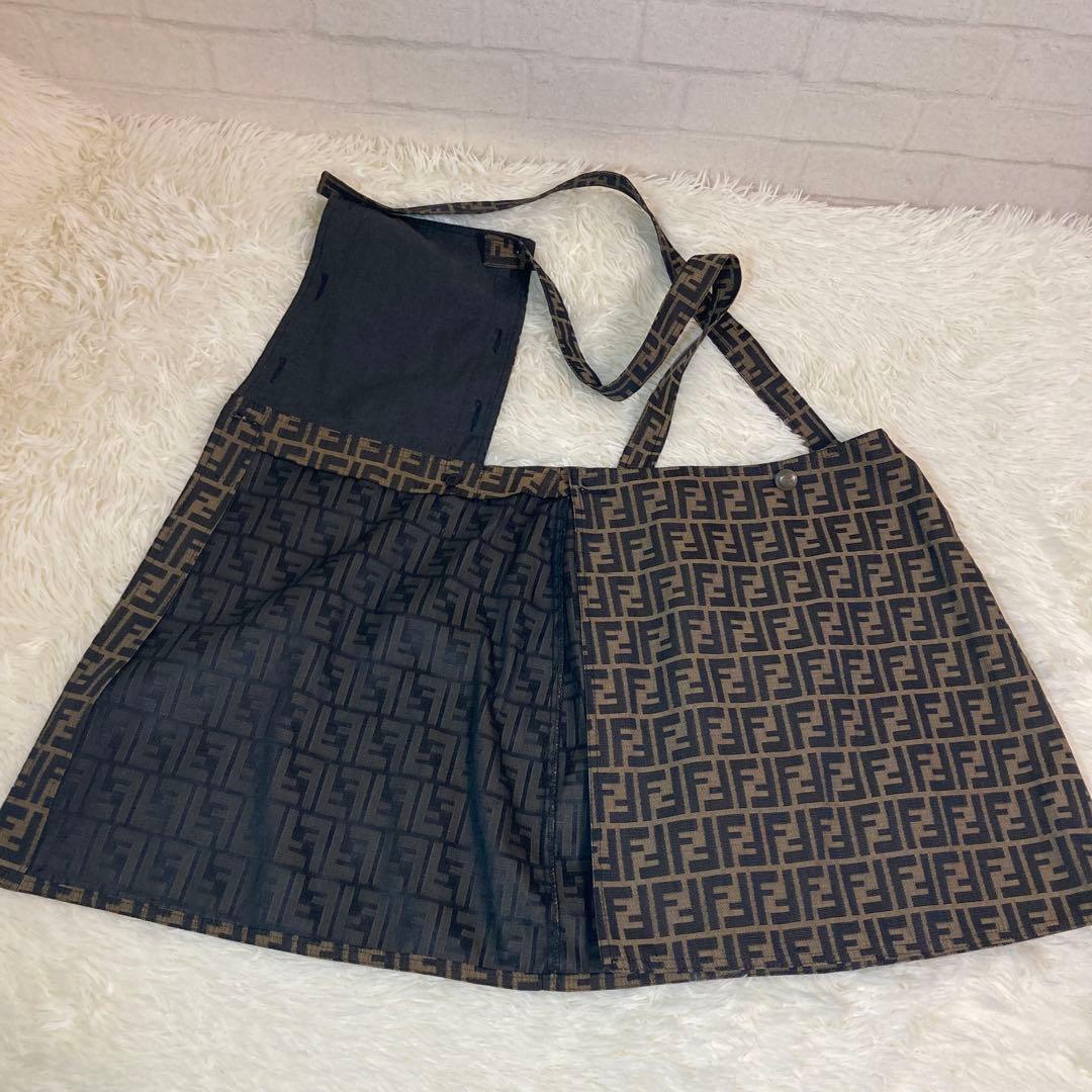希少　FENDI ズッカ柄　サロペットワンピース