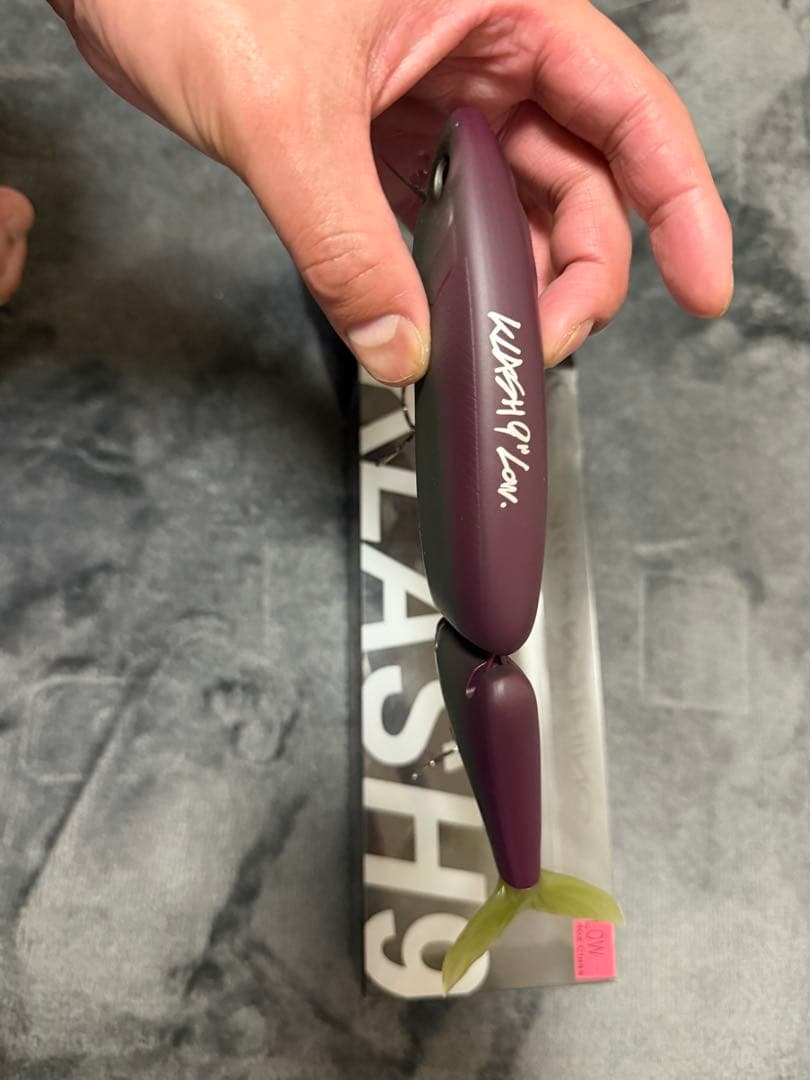 クラッシュ9 カラー・ベラ