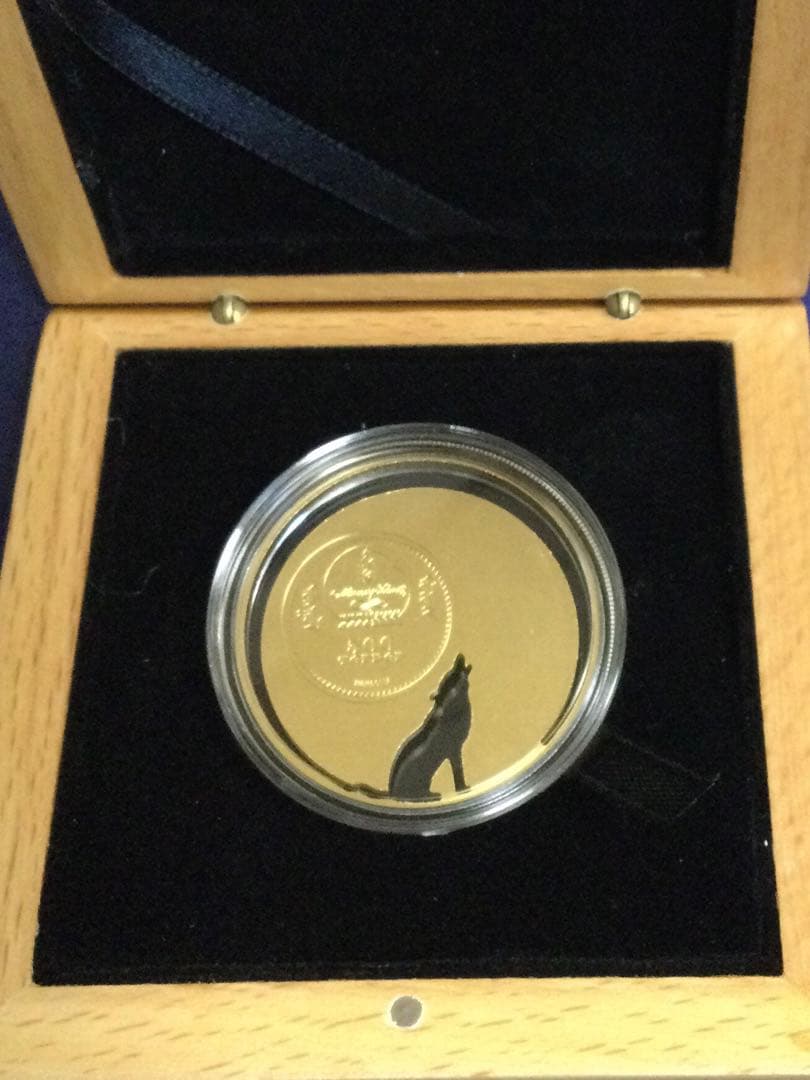 モンゴルオオカミ銀貨　絶滅危惧野生動物シリーズ
