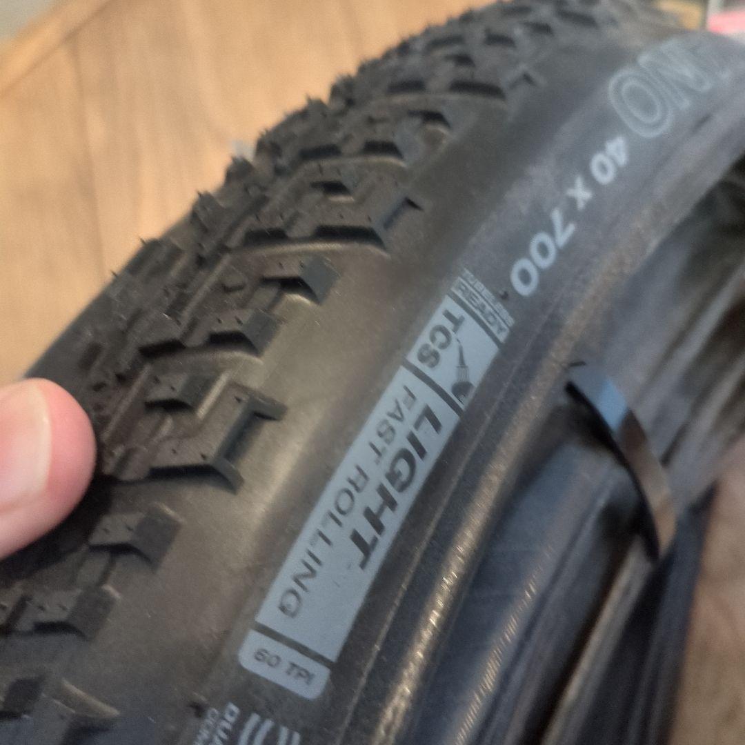 WTB NANO 40 x 700 チューブレス クリンチャー 両用