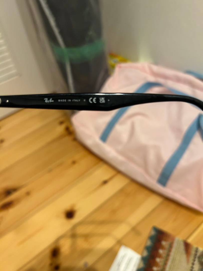 Ray-Ban RB4259F 601/71 サングラス 53◽︎20 150