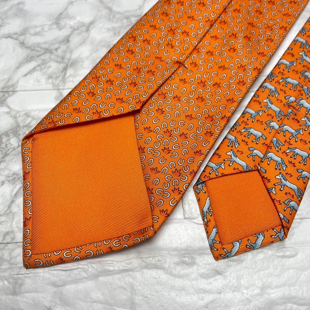 HERMES エルメス　ネクタイ馬蹄　馬　オレンジ