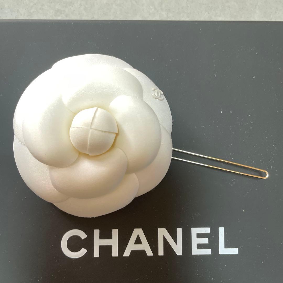 シャネルカメリアバレッタ お値下げ