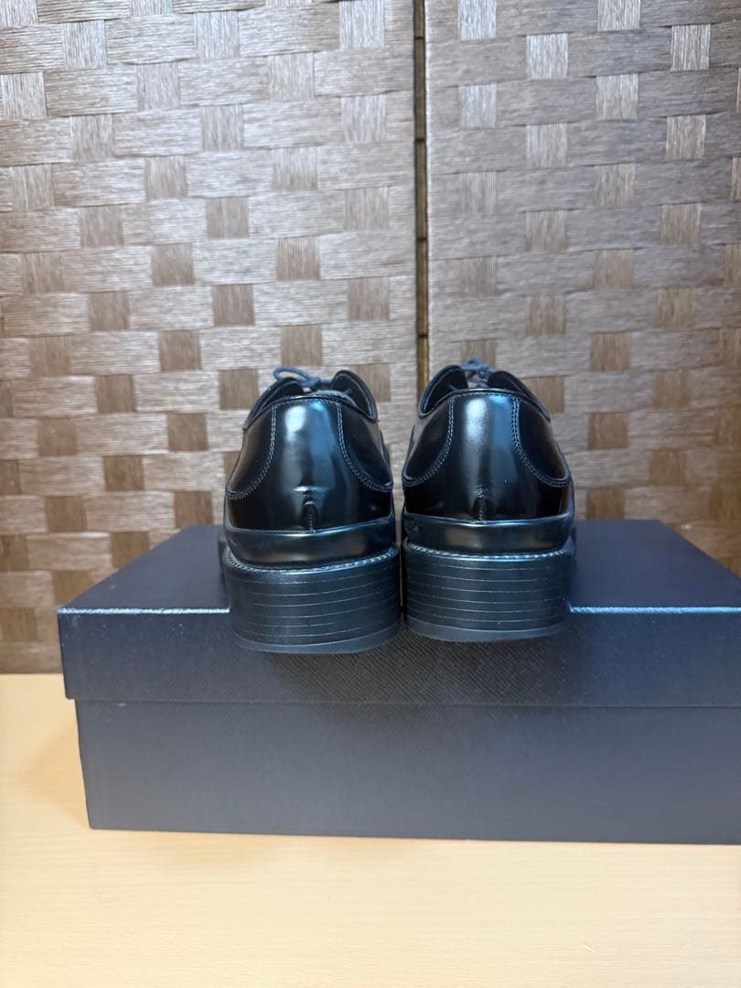 希少 Prada レザーシューズ　サイズ6