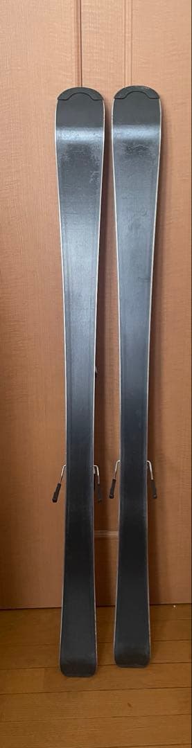 ROSSIGNOL スキー板(140cm）とブーツ(23-23.5cm）セット