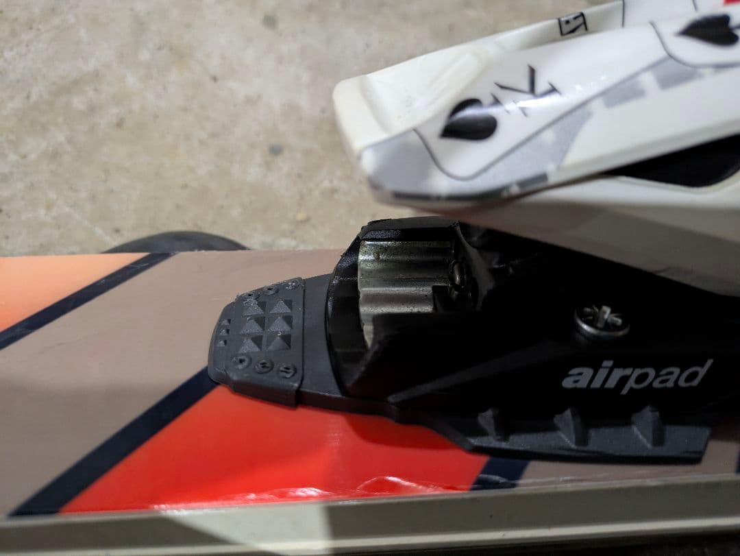 ARMADA アルマダ AR6/176㎝ ツインチップ スキー板 ビンディング