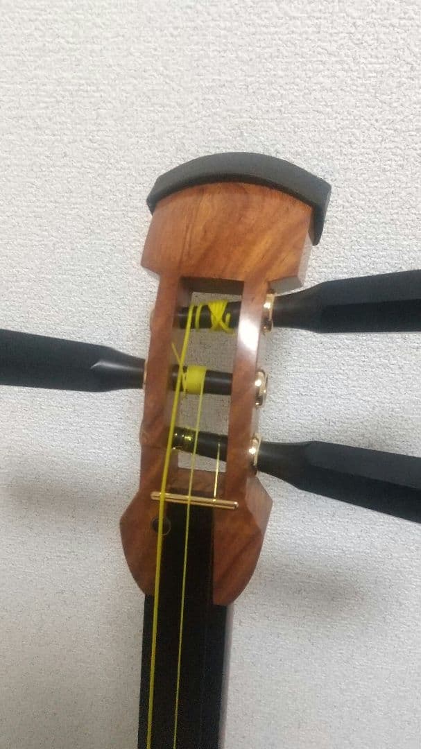 津軽三味線 紫檀 太棹 東さわり 東亜楽器 ケース付き