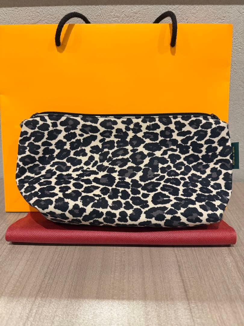 Hervé Chapelier ヒョウ柄ポーチ