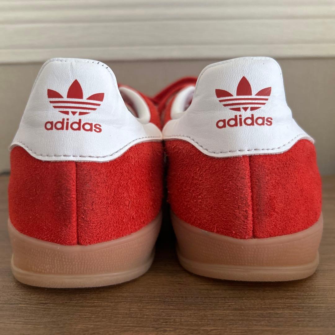 adidas スニーカー　GAZELLE アディダス ガゼル　24cm 中古　赤