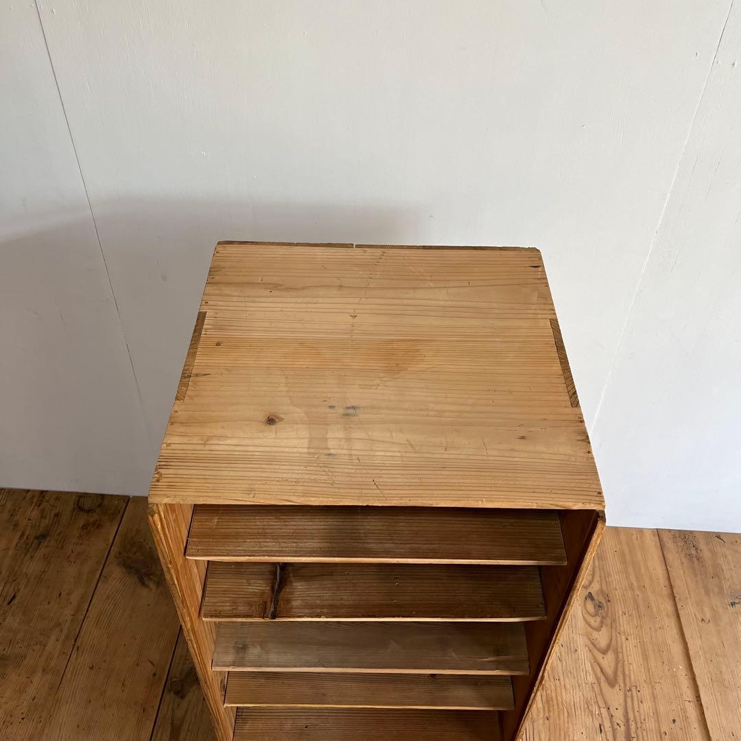 アンティーク 仕切り棚 チェスト 食器棚 書類棚 無垢材 無塗装 z849