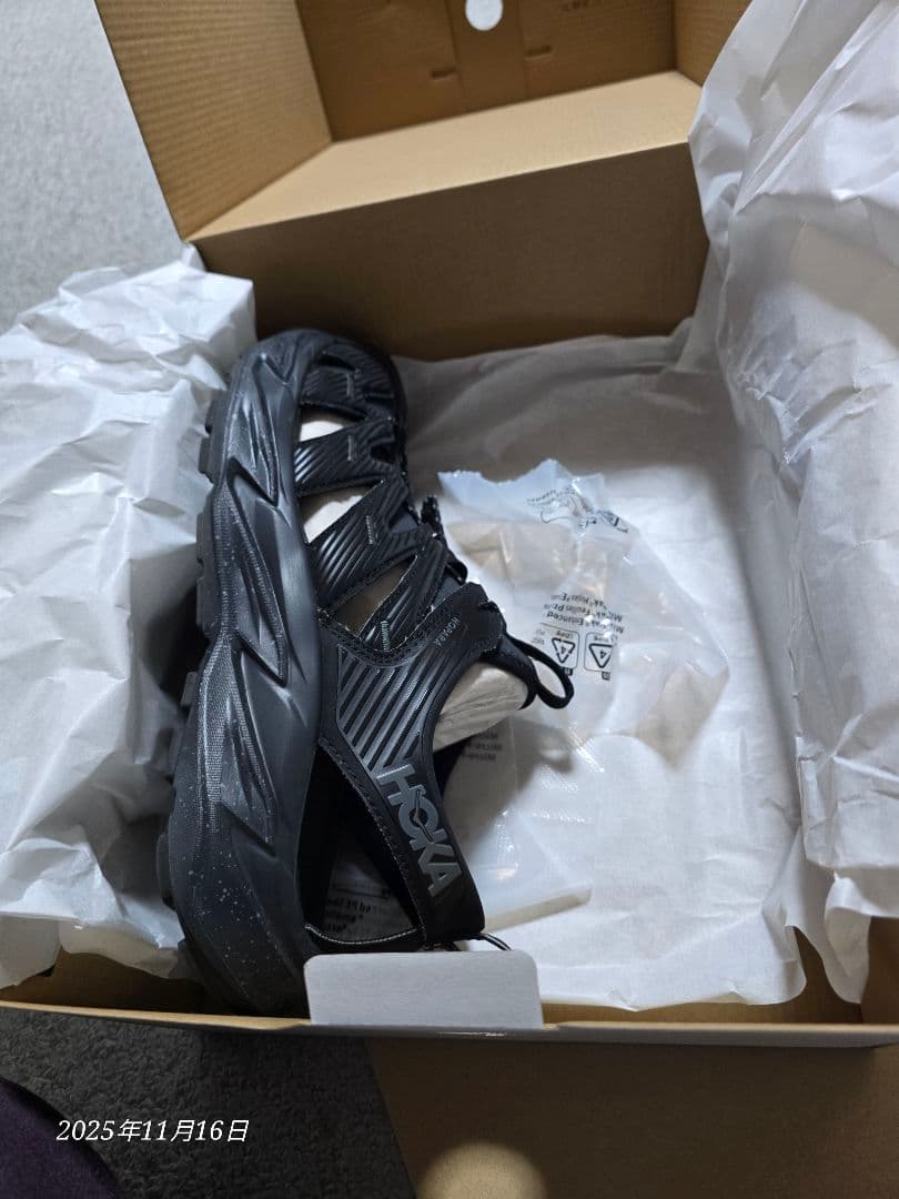 1*6様 HOKA ONE ONE U HOPARA サンダル 12　30センチ