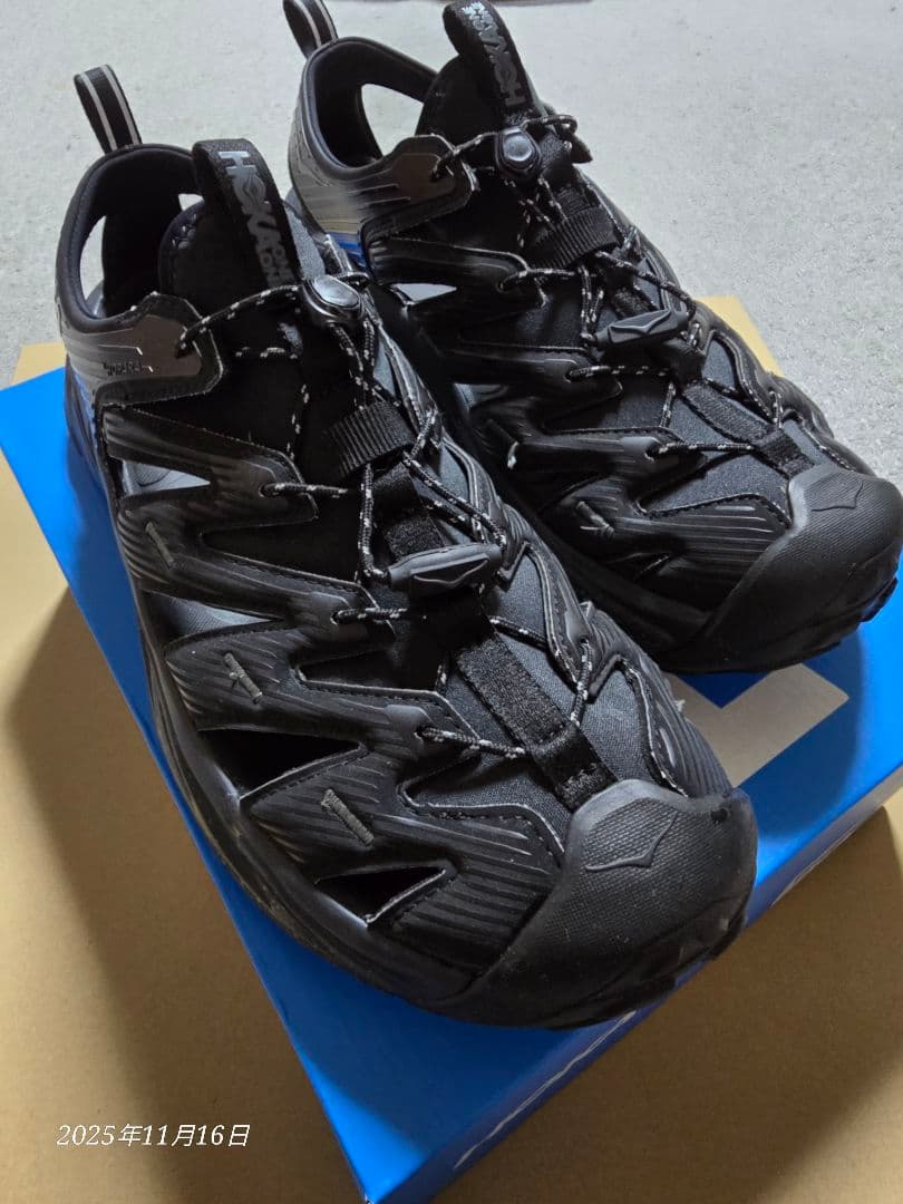 1*6様 HOKA ONE ONE U HOPARA サンダル 12　30センチ