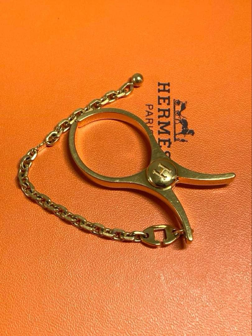 美品 HERMES エルメス フィルー グローブホルダー チャーム ゴールド