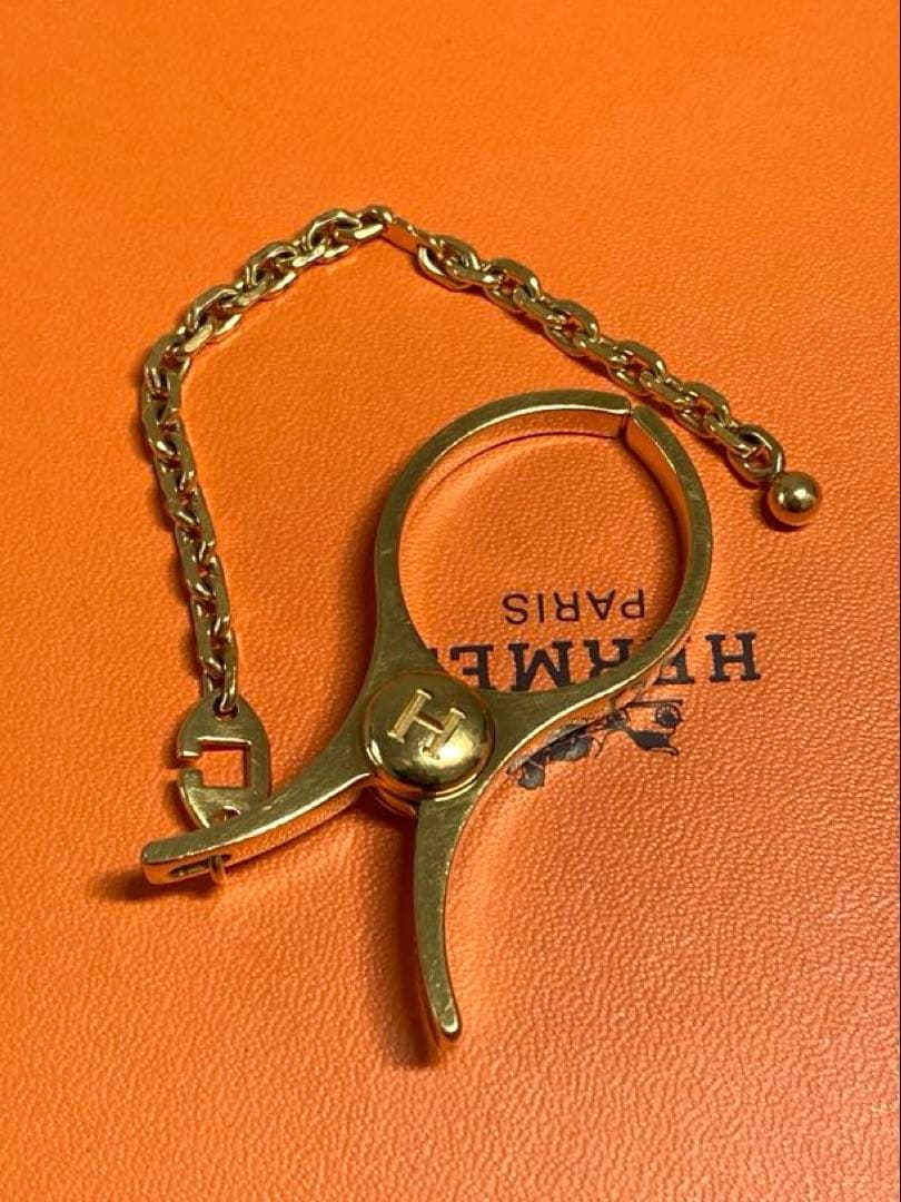 美品 HERMES エルメス フィルー グローブホルダー チャーム ゴールド