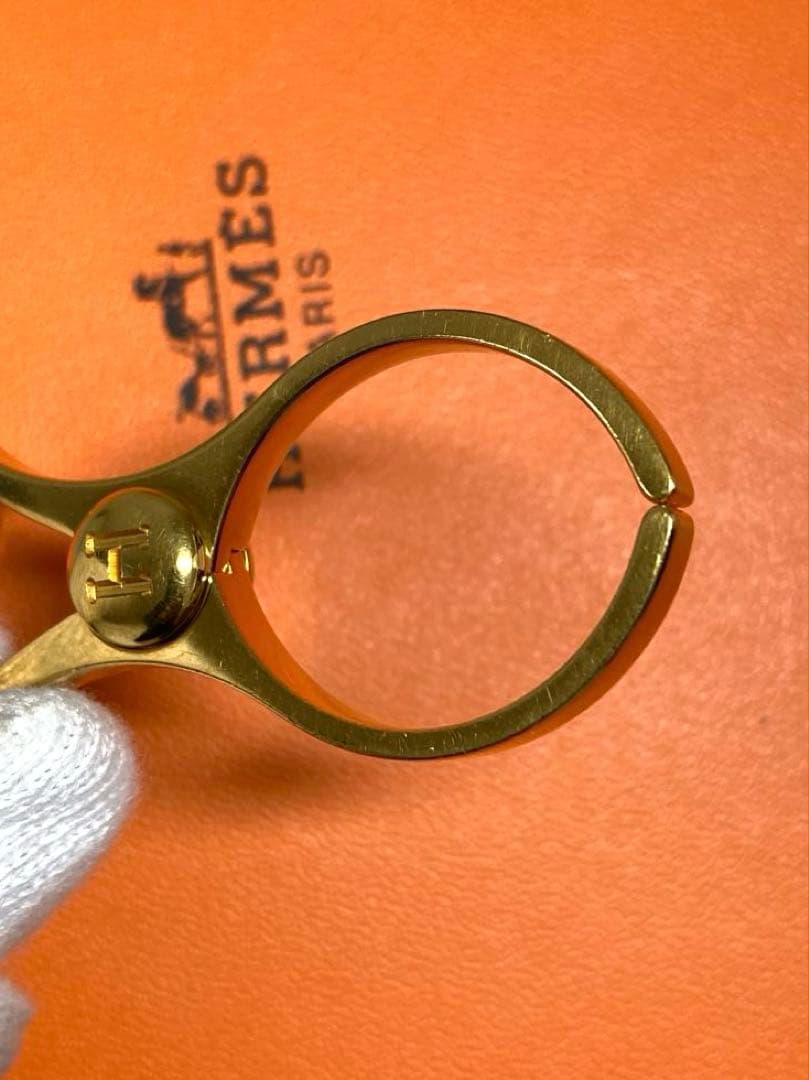 美品 HERMES エルメス フィルー グローブホルダー チャーム ゴールド