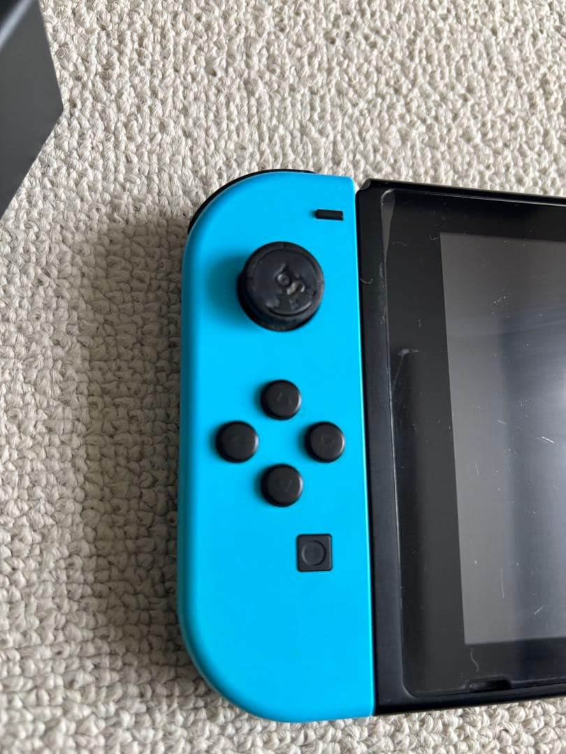 【中古】Nintendo Switch 本体セット　+ケース・マイクロSDカード