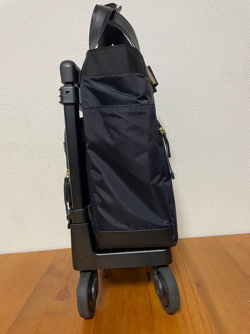 スワニー　ルバンド キャリーバッグ 四輪　黒　SWANY