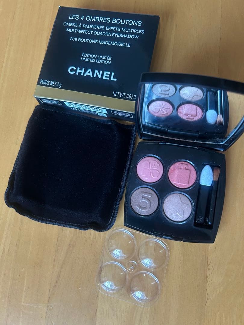 ☻*】様 CHANEL シャネル レ キャトル オンブル ブトン 209ブトンマ