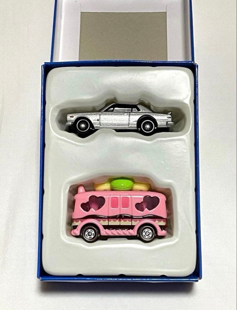 トミカ　タカラトミー　株主優待　2000年〜2016年　おまけ付き　まとめ売り