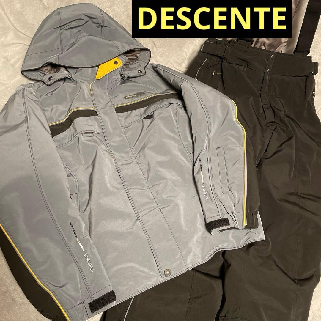 DESCENTE スキーウェア　スノボー　サイズS グレー　クリーニング済み