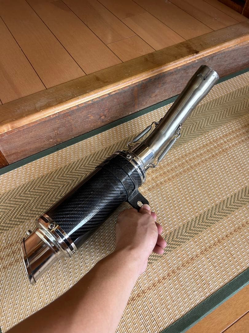 LCI PARTS カーボンマフラー、CB400sf