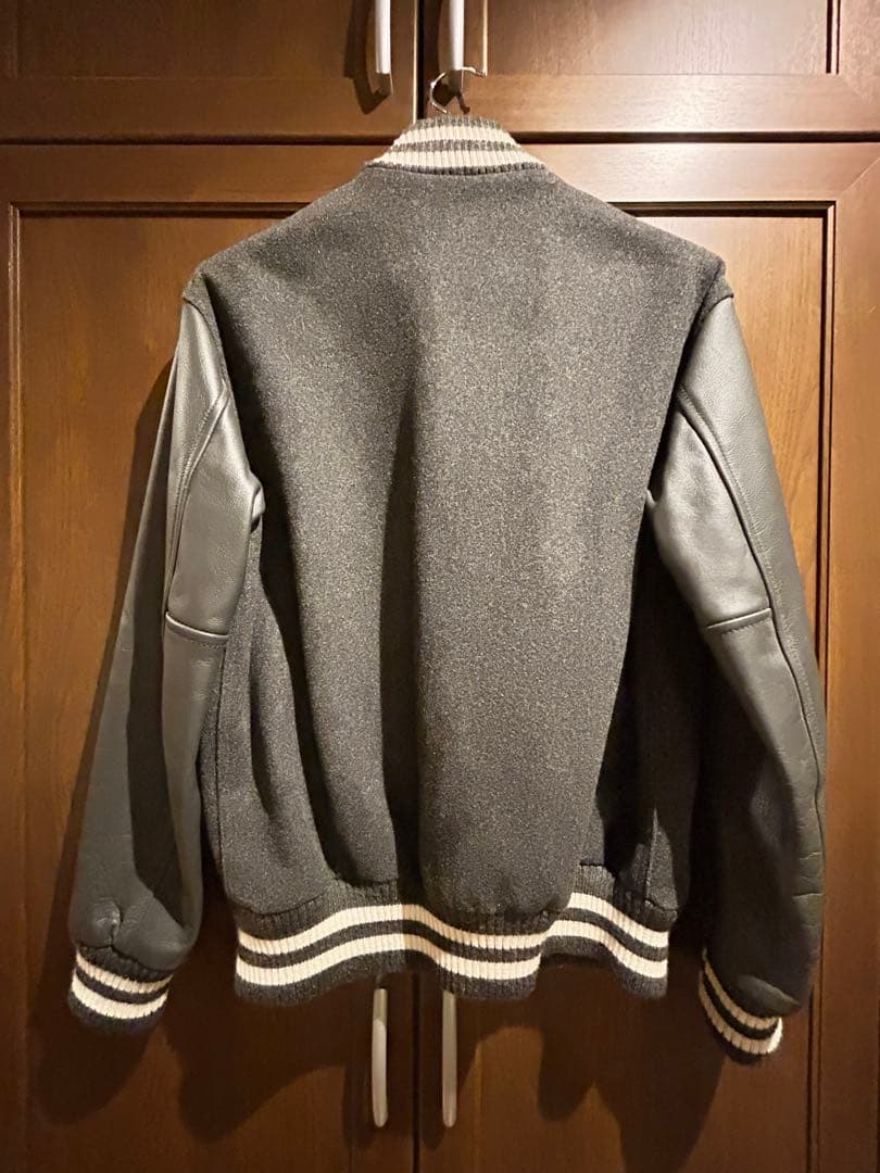 【BEAUTY & YOUTH スタジャン XL グレー】