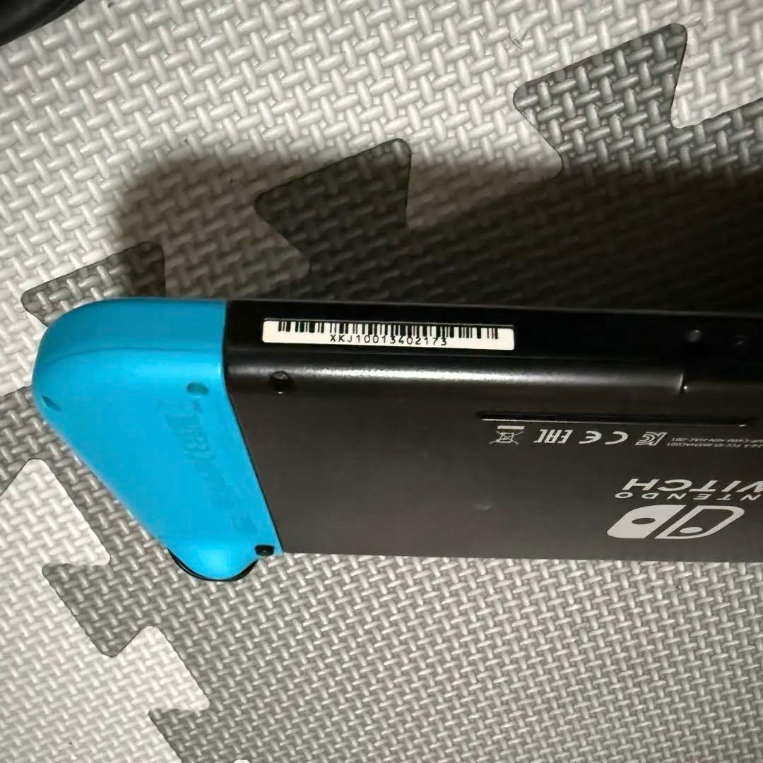 Nintendo Switch 本体セット　ネオンブルー・レッド　スイッチ