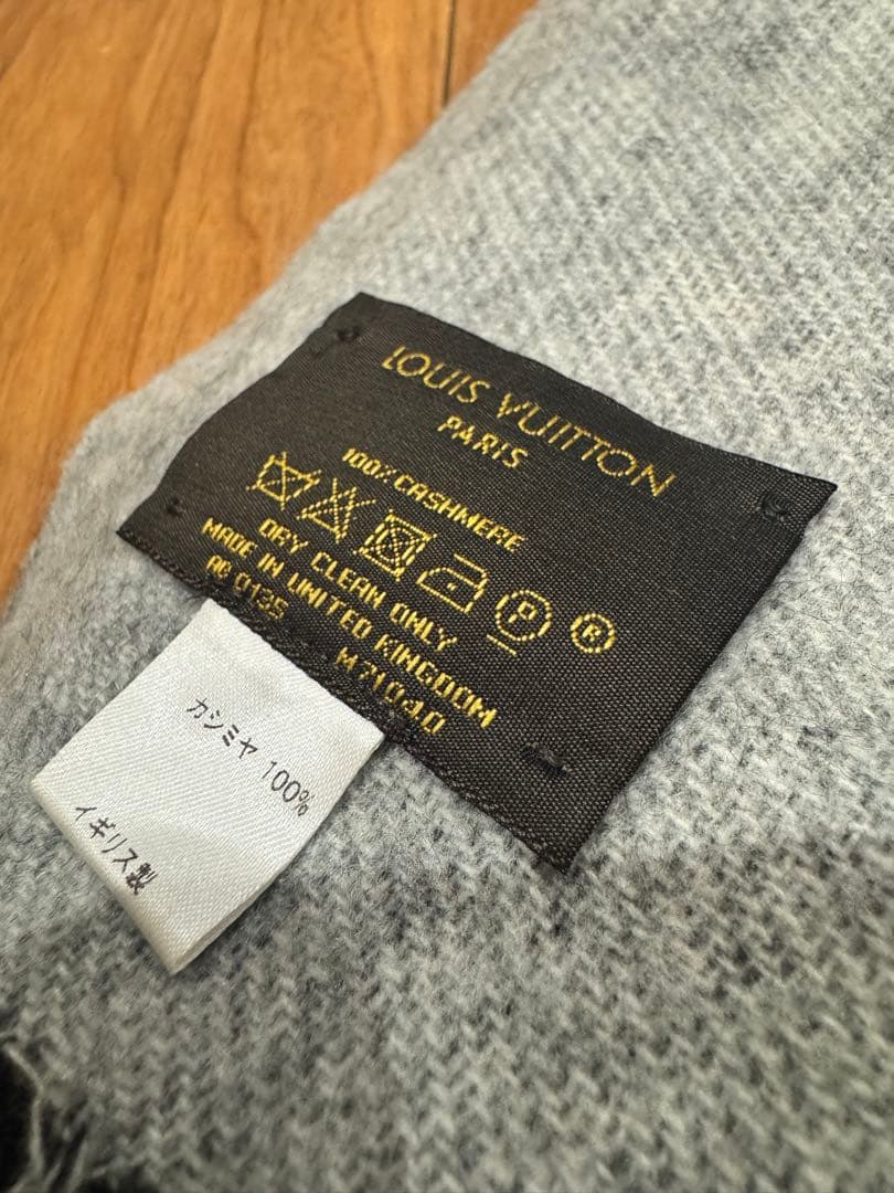 LOUIS VUITTON エシャルプ・レイキャビック ストール　マフラー