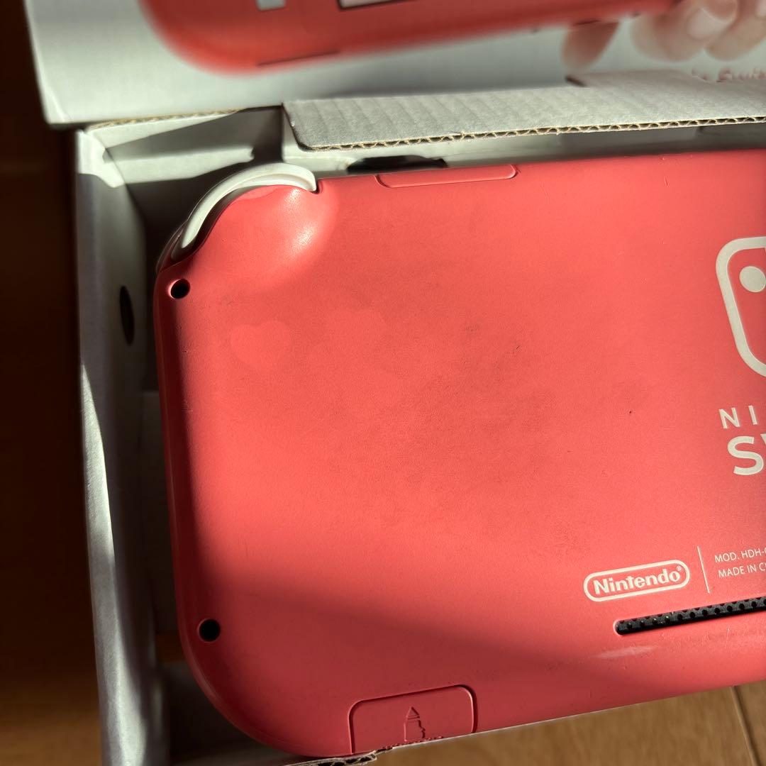 Nintendo Switch Lite コーラル 本体