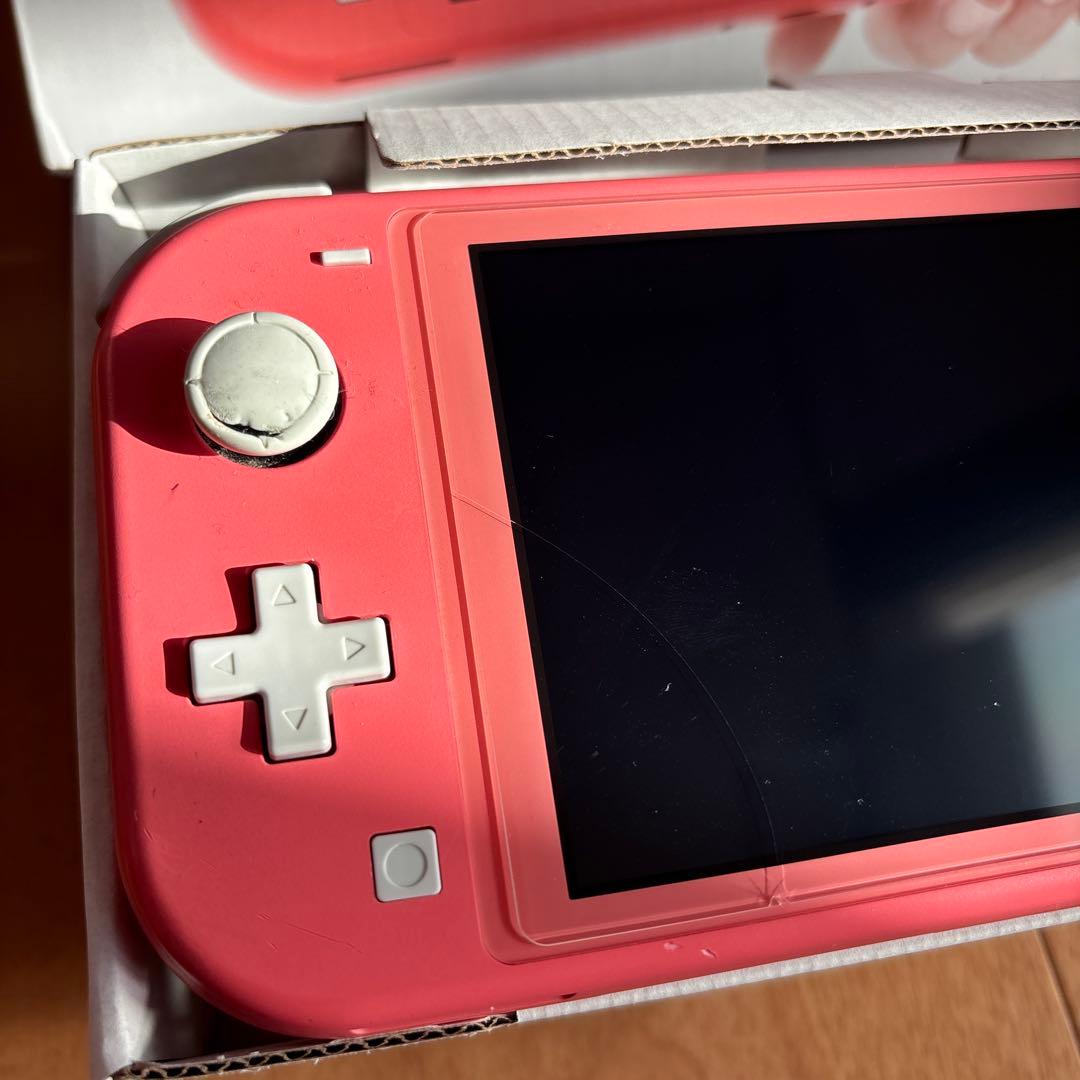 Nintendo Switch Lite コーラル 本体