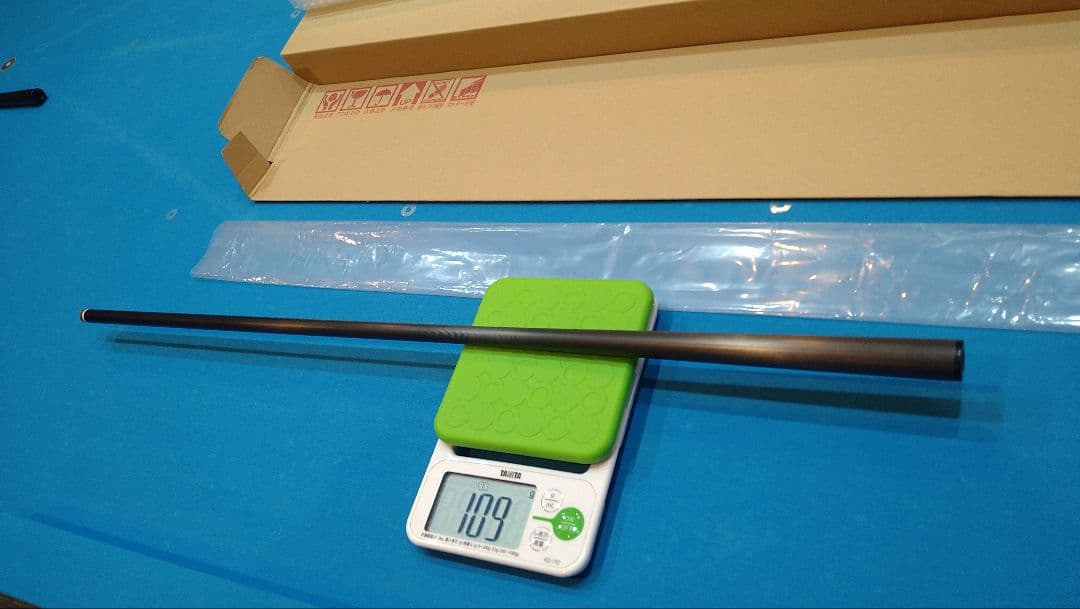 美品UNLIMITEDアンリミテッド カーボンシャフト 10山ジョイント　ムサシ