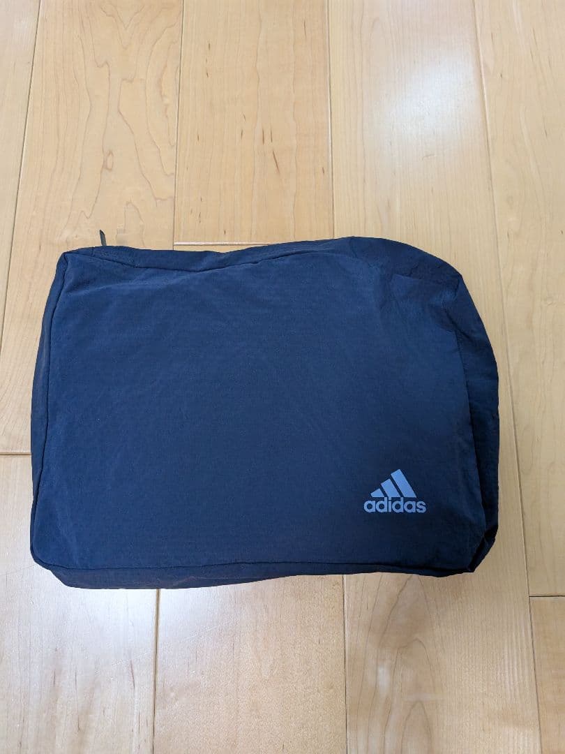 アディダス エアロレディ　伊勢丹　adidas