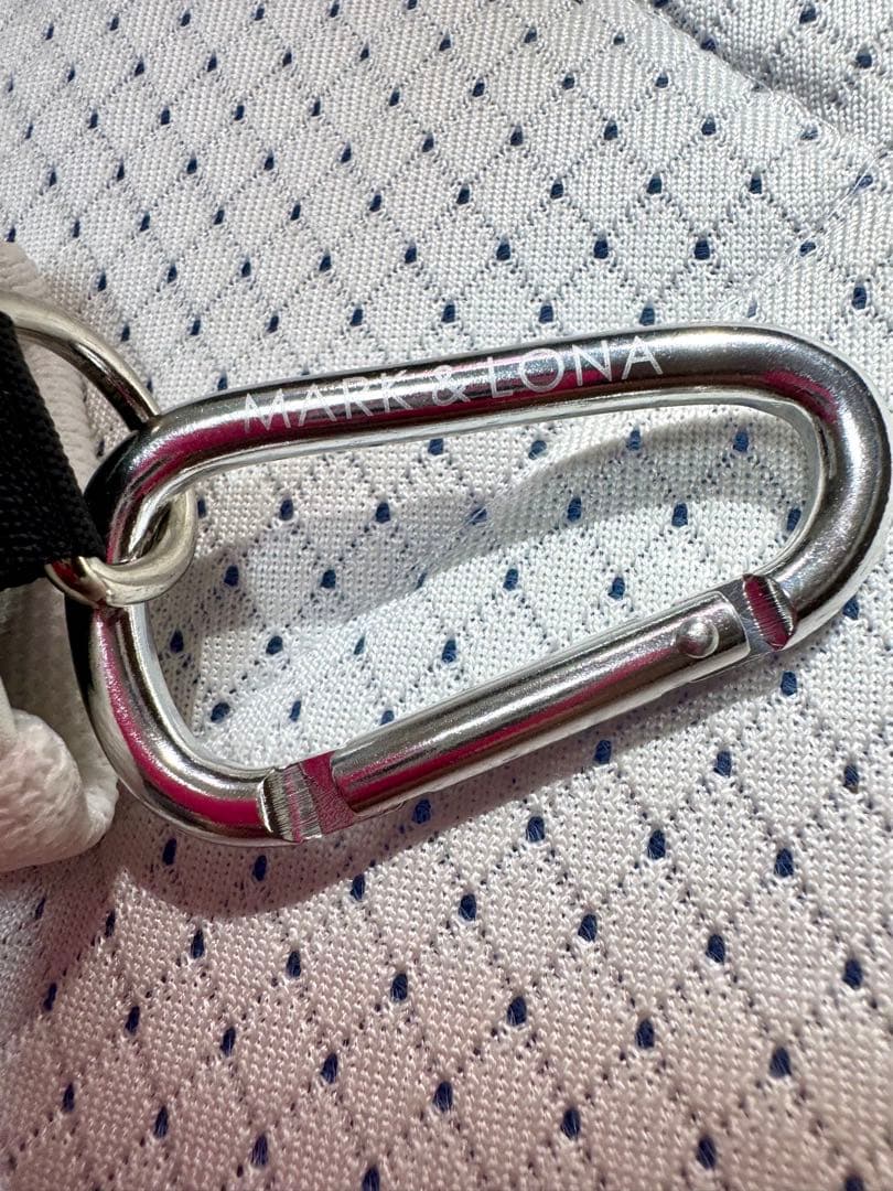 マークアンドロナ　ボクシンググローブ型ボールポーチ超美品✨