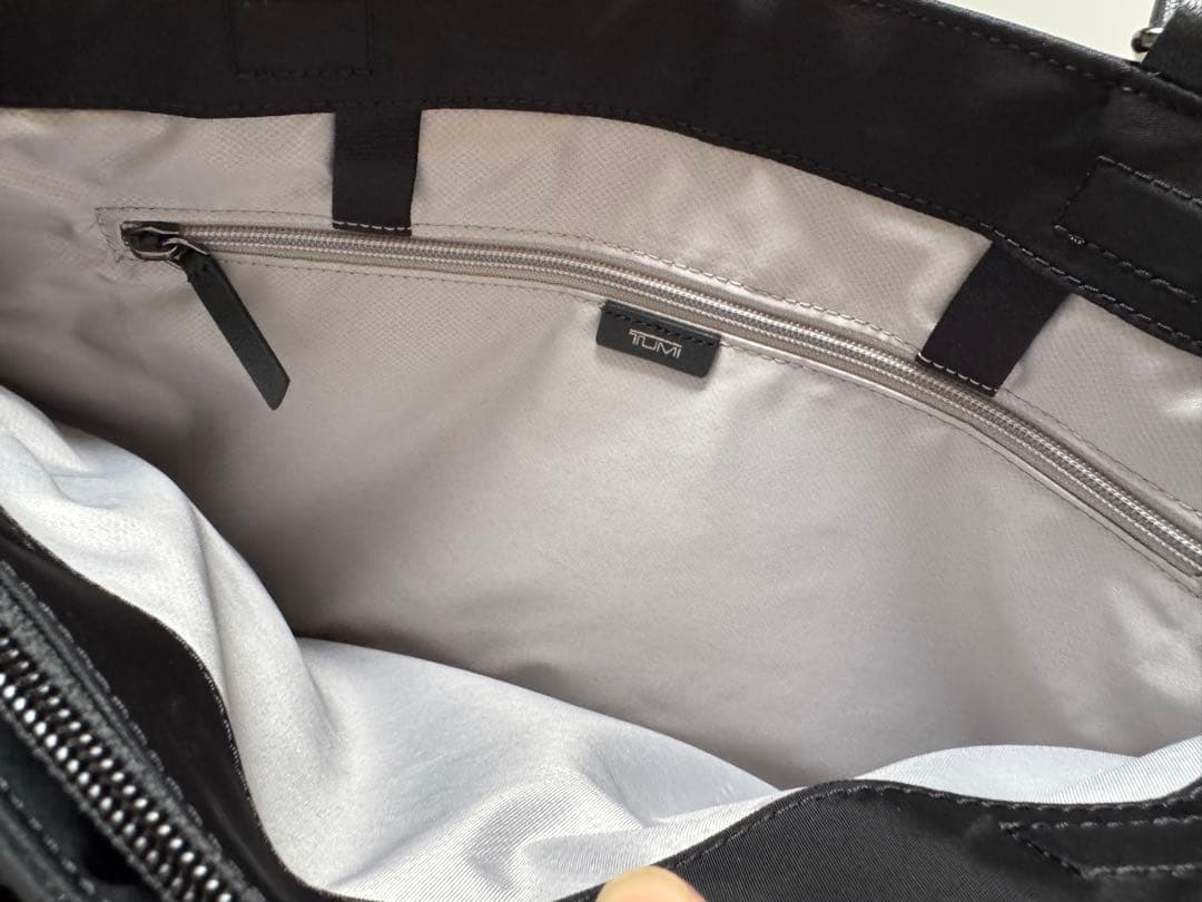 【美品】TUMI ボヤジュール シェリル ナイロン トートバッグ ビジネスバッグ