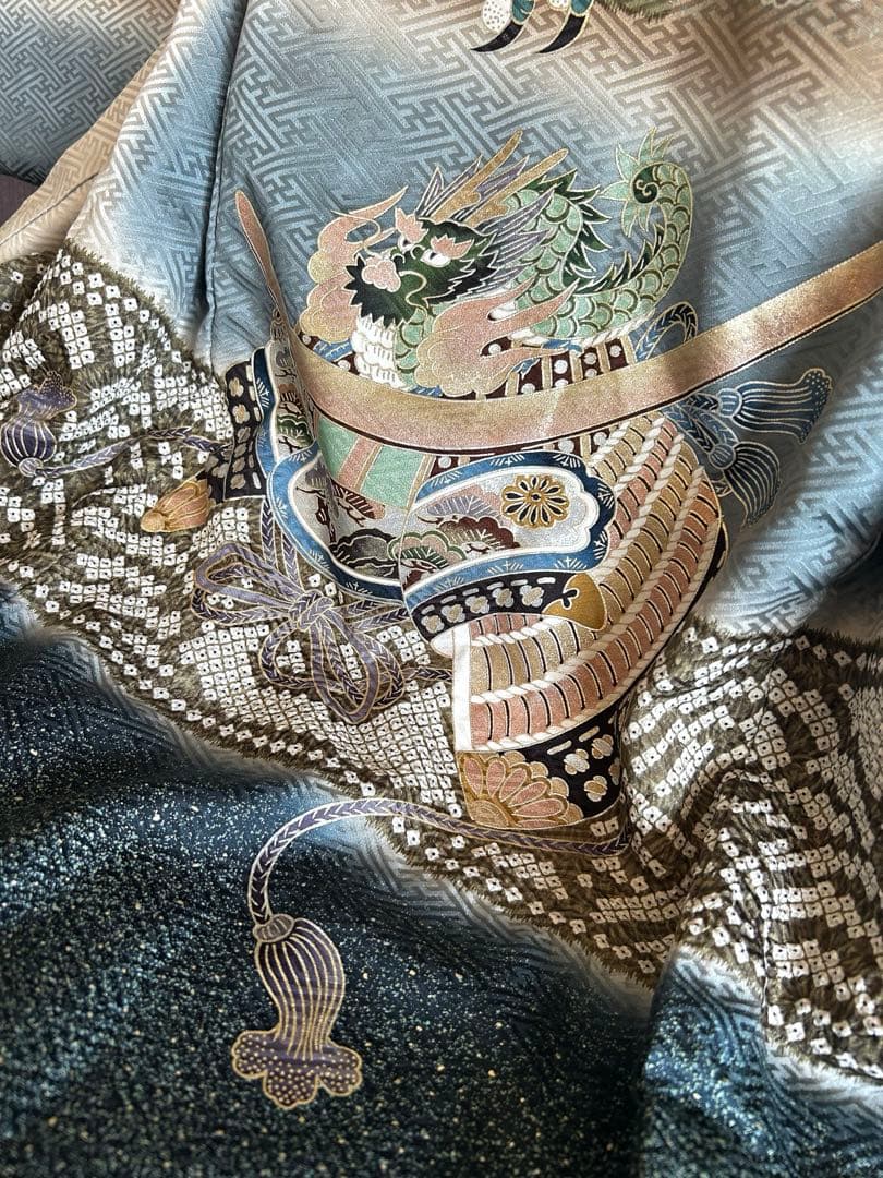 高級お宮参り着 男の子　日本製「鷹と龍」模様　産着 初着　絹