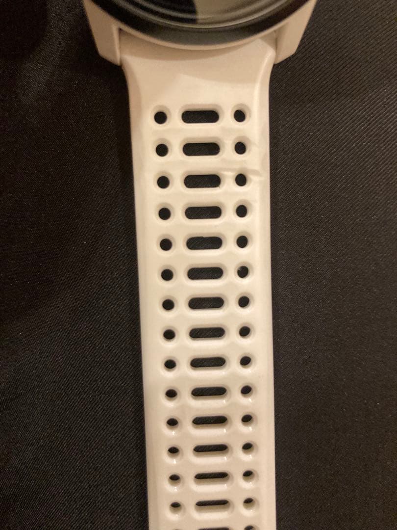 coros pace3 ホワイト　シリコン　大迫傑　キプチョゲ　カロス