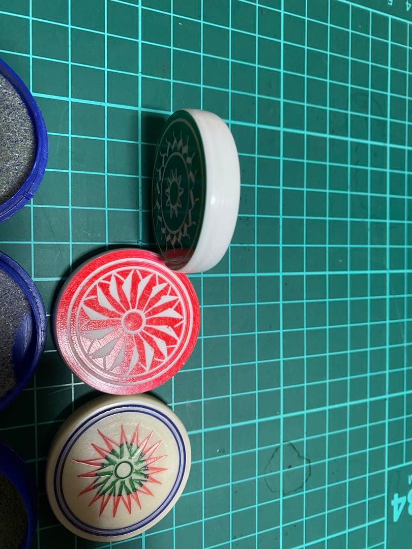 キャロムボード