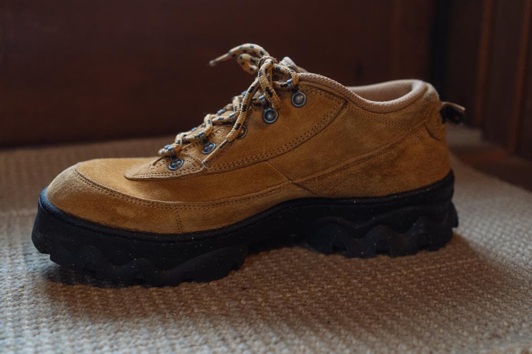 ナイキ　ラハールロウ　ウィート(ブラウン)