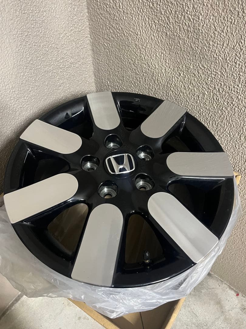 ホンダ 15インチ アルミホイール ブラック/シルバー