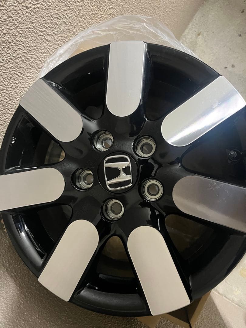 ホンダ 15インチ アルミホイール ブラック/シルバー