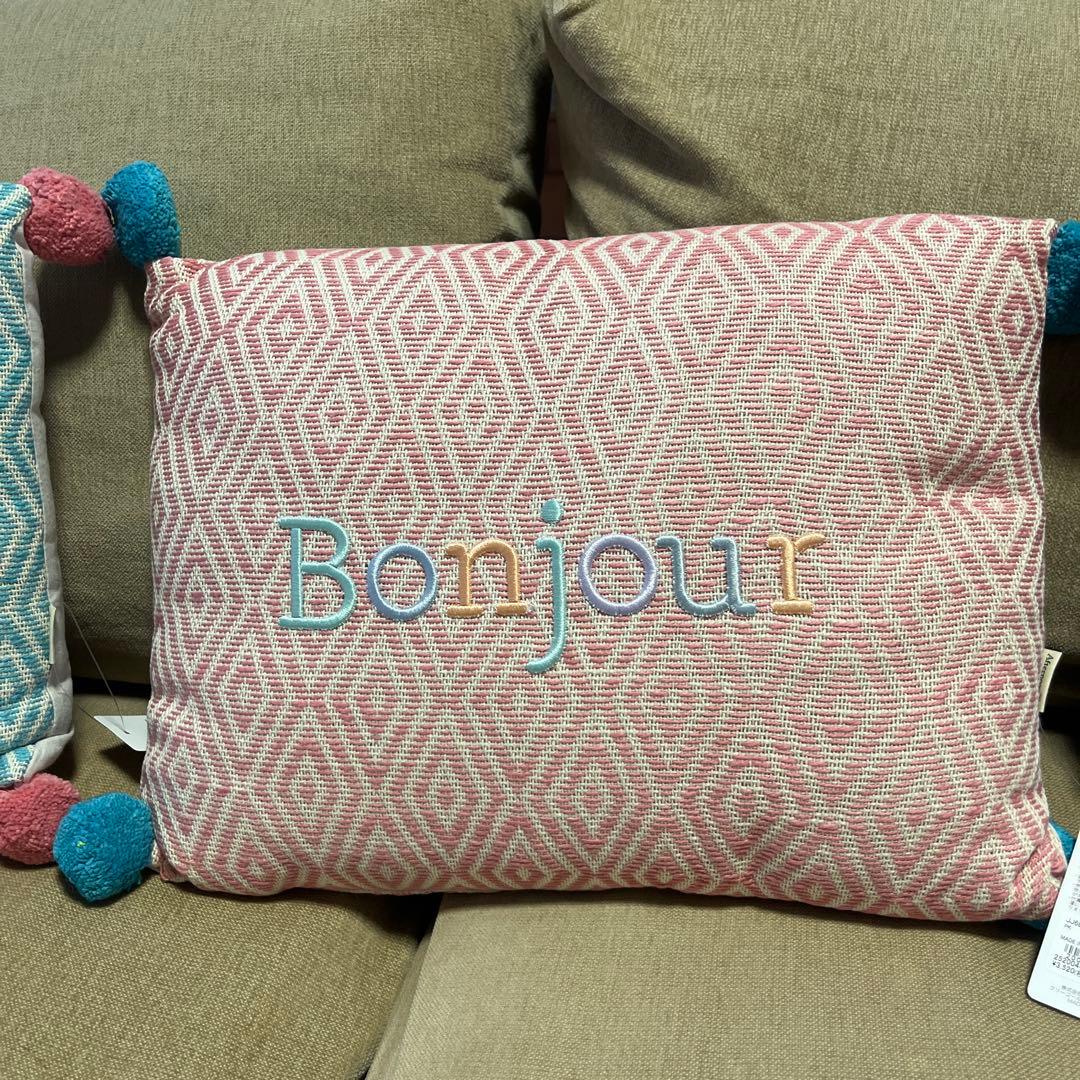 アフタヌーンティークッション