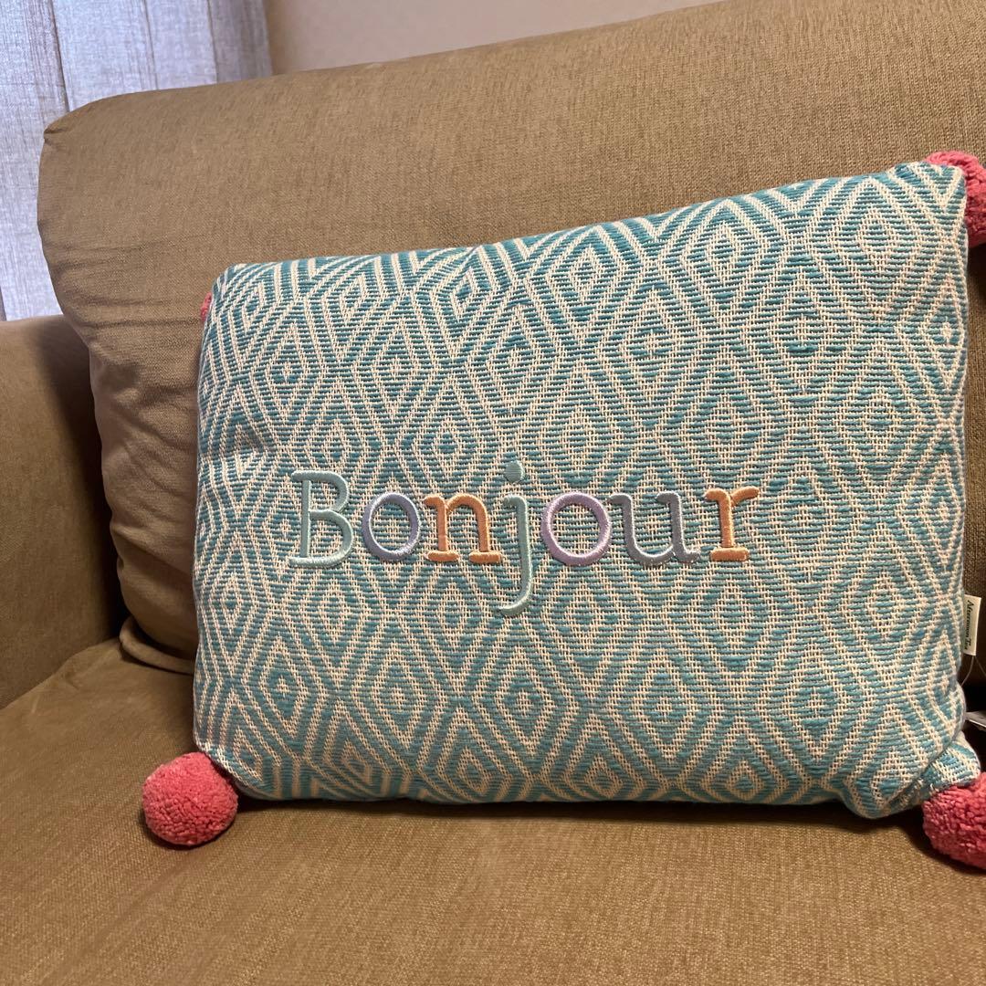 アフタヌーンティークッション