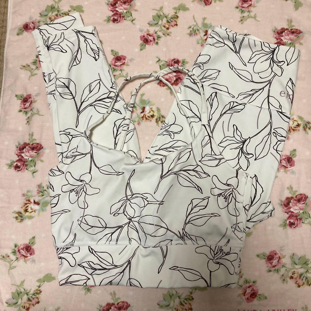 エミヨガ ヨガセットアップ M