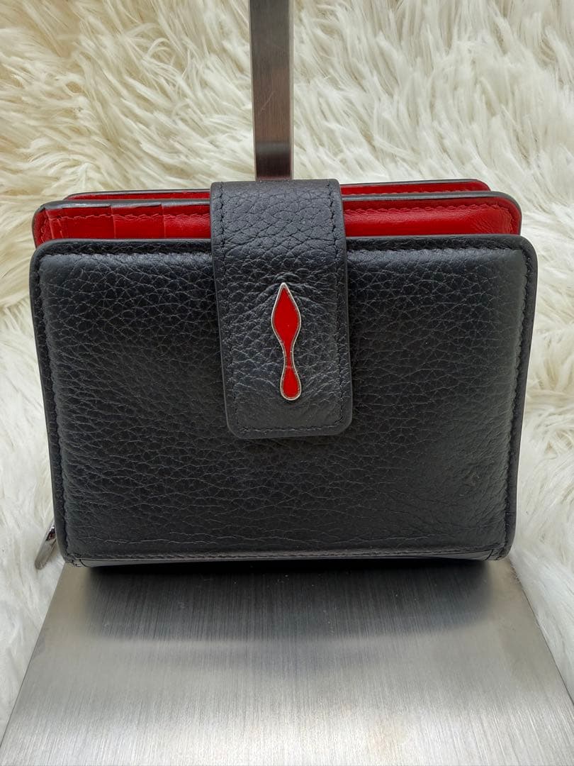 Christian Louboutin ルブタン　二つ折り財布 黒　パロマ
