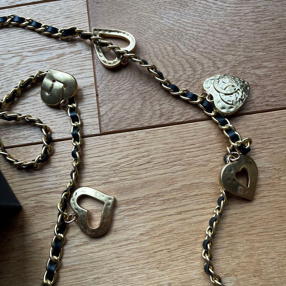 CHANEL キルティングショルダーバッグ　ハートチェーン　ノベルティー